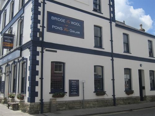 Bridge On Wool Hotel Wadebridge Exterior foto